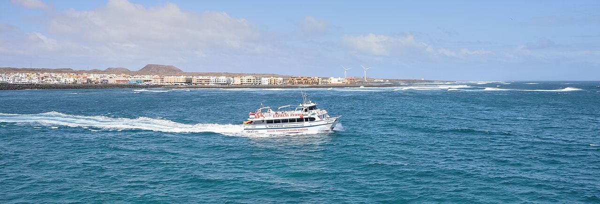 Corralejo — Fuerteventura - approaching Corralejo 2018