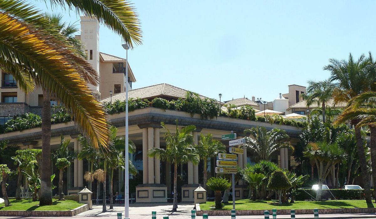 Costa Adeje — Teneriffa - Costa Adeje - Costa Adeje Gran Hotel - panoramio (1)