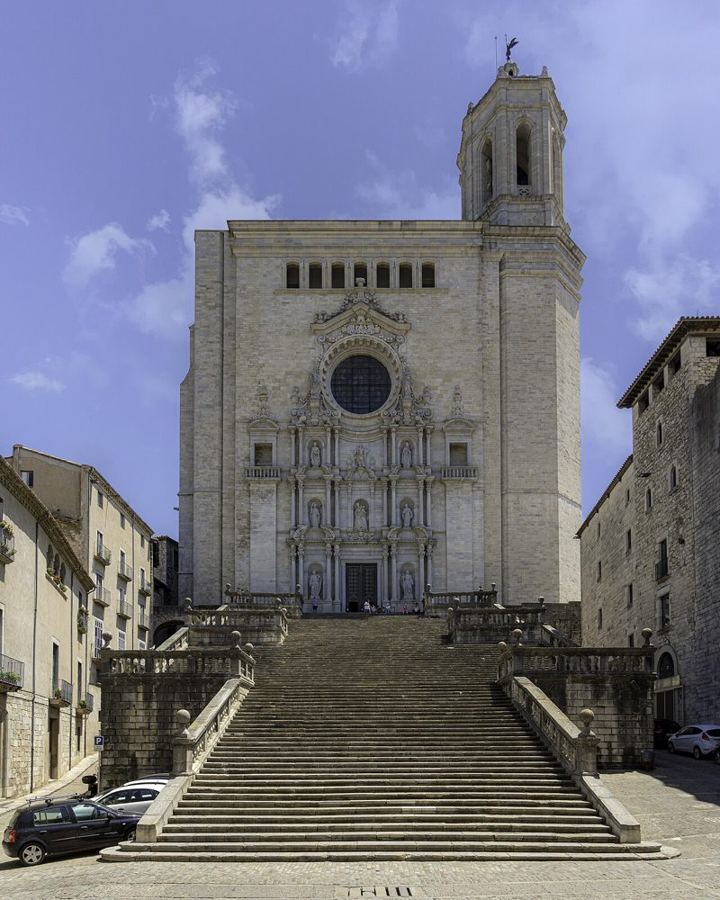 Girona Cathedral — destination photograph