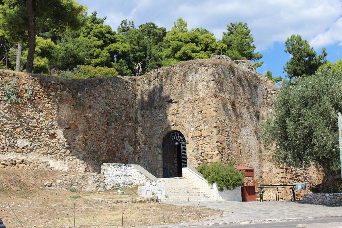 Kalamata Castle — destination photograph