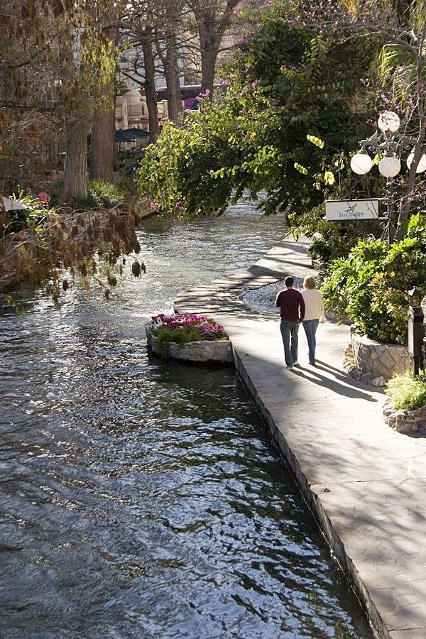 San Antonio River Walk — destination photograph