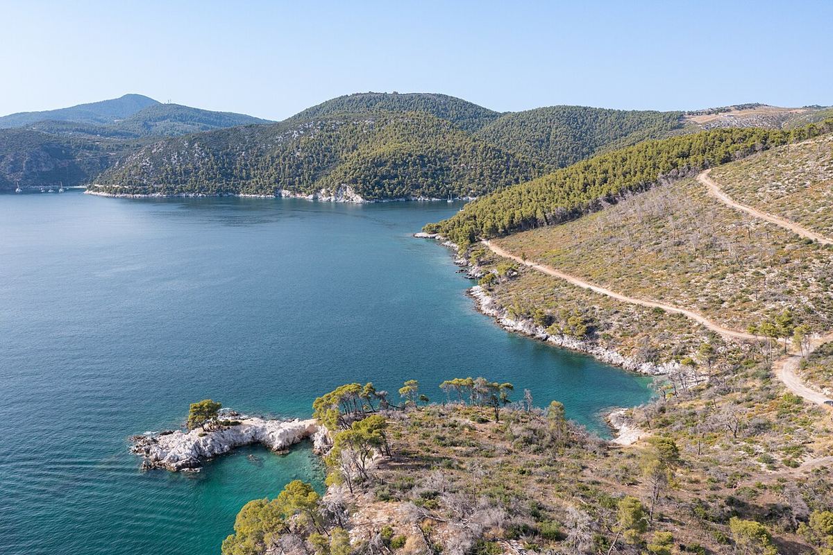 Skopelos — Aerial view of Amarantos Beach, Skopelos, Greece (51695724436)